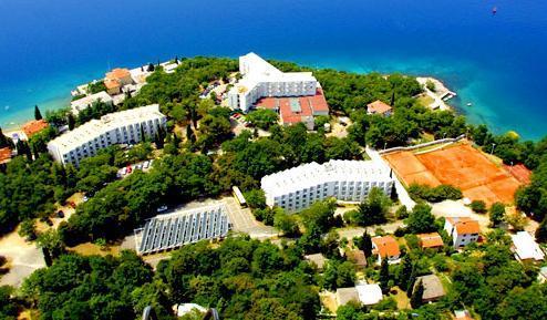 Hotel Adriatic Omišalj Exteriör bild