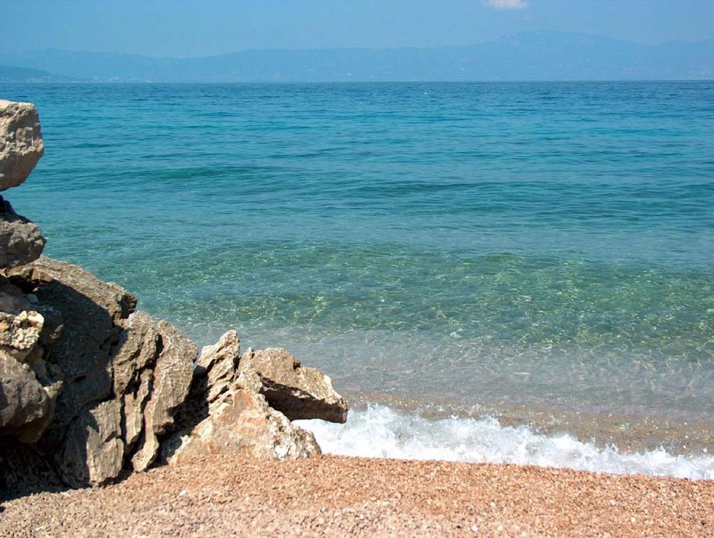 Hotel Adriatic Omišalj Exteriör bild